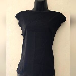 Classic solid ruffle sleeve top NWOT